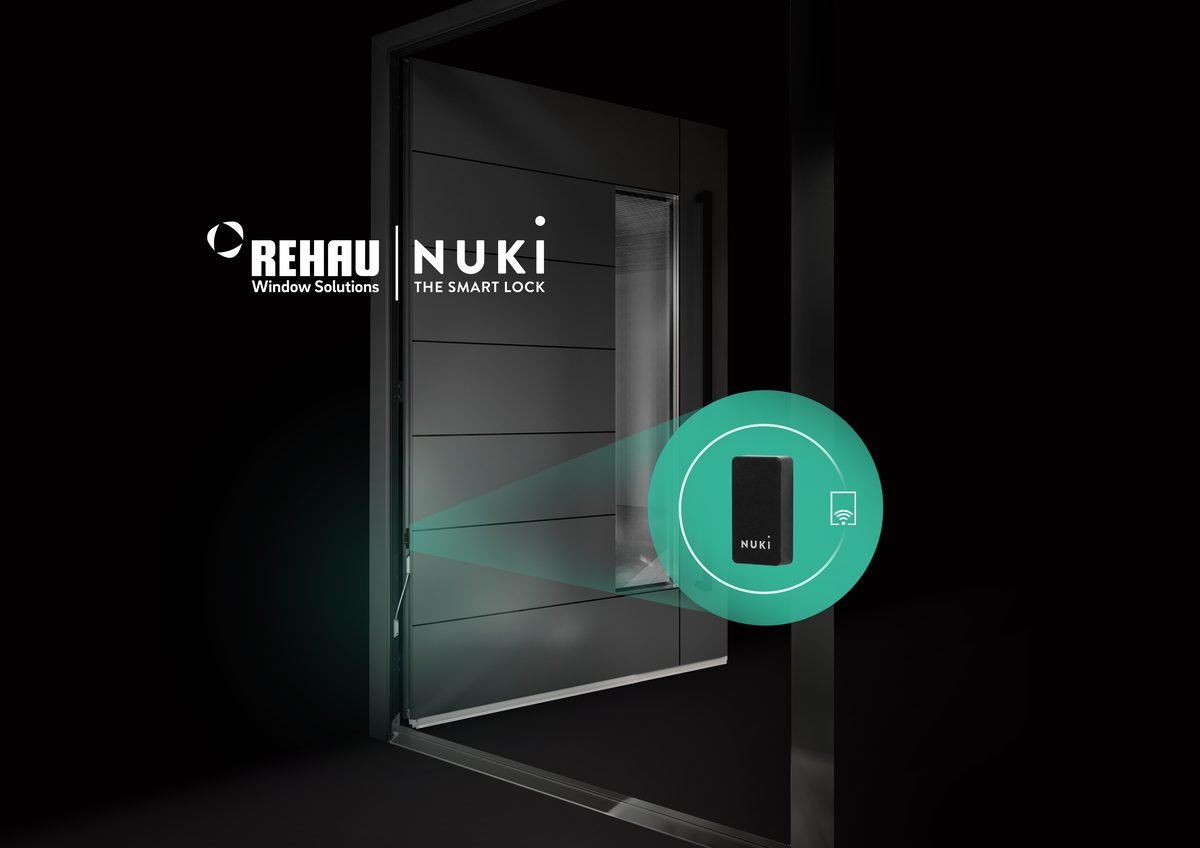Nuki Zutrittsmodul für die REHAU ARTEVO Haustür – Bildquelle: REHAU Industries SE & Co. KG